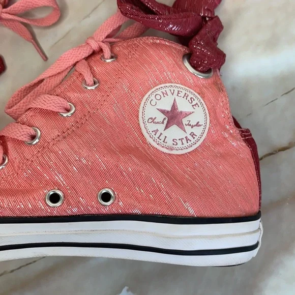 CONVERSE | Junior Chuck Taylor Bow Back Hi-Tops - Picture 5 of 14